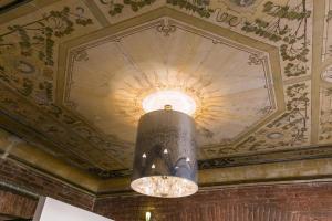 OLD TOWN - 4 Room 2 Bathroom Apartment