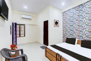 Super Hotel O Sudhirpur near Phonix Hospital