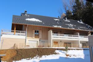 Très bel appartement 3 pièces 65m2 Villard de Lans avec balcon et jardin