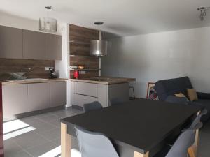 Très bel appartement 3 pièces 65m2 Villard de Lans avec balcon et jardin