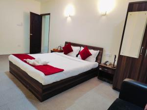 Hotel Cardamom Residency