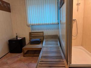 Vila Majda Elegant Apartments with Prime Location and Parking