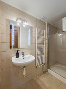 1000 and 1 night in Prague city center