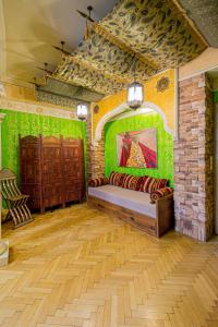 1000 and 1 night in Prague city center