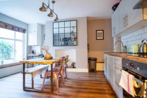 Seaside stay in historic central Hove