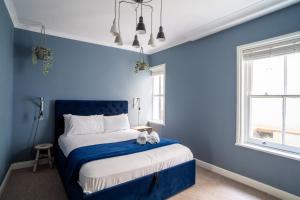 Seaside stay in historic central Hove
