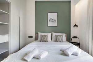 Bask - Glamorous 2 Bedroom Apartment in Athens