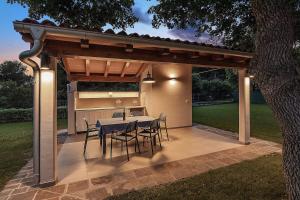 Villa Monte Uliveto by Istrialux