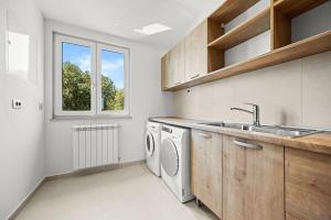 Villa Monte Uliveto by Istrialux