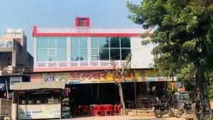 Hotel O Alwar Hotel and Dhaba - Akbarpur