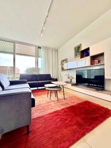 The Olive Retreat Villa, Green Coast