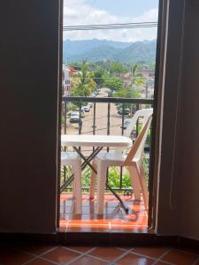 Walk To Beach & Malecon -Apartment with Sunny Roof Terrace