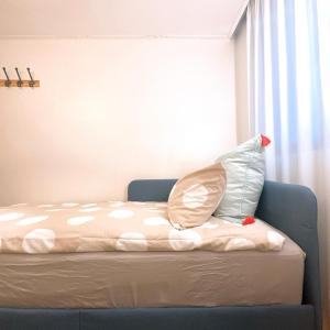 Sparrow House-international guest only