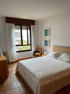 Bahía Santoña - Front line