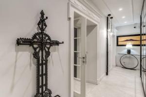 Luxury flat with terrace by historic center