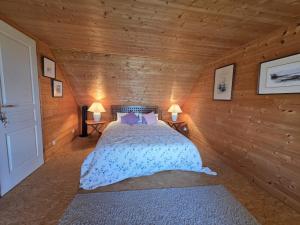 Maisons de vacances Maison vue mer incroyable 180 degres , acces direct plage et GR34 : photos des chambres