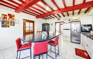 Stunning Home In Flaignes-Havys