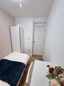 Single room Hayes, Heathrow, London, Free parking - 希灵登