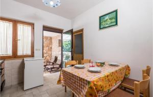 Lovely Home In Josinovac With Wifi