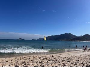 Beach corner apartment, recreio