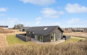 3 Bedroom Amazing Home In Hjørring