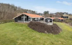 3 Bedroom Amazing Home In Spøttrup - Lihme