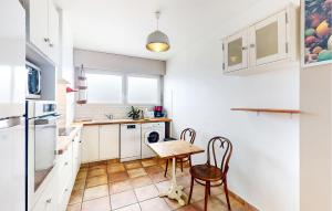 Nice Apartment In Saint-Paul-Lès-Dax