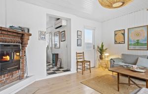 2 Bedroom Awesome Home In Otterup