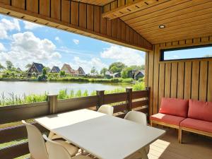 Chalet 503b op Recreatiepark De Wielen