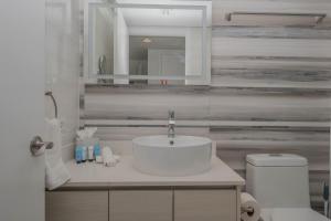 Ocean Gym Pool Restaurantin one Place 2B 1506