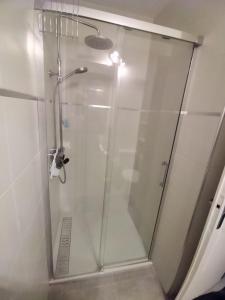 Appartement RDC avec terrasse- 3mn de la plage