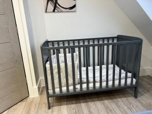 Entire home in Nottingham for family, friends and contractors