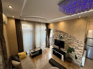 Apartment in an elite house In old Tbilisi