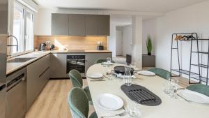 Appartements Le Dauphine 10 Allevard : photos des chambres