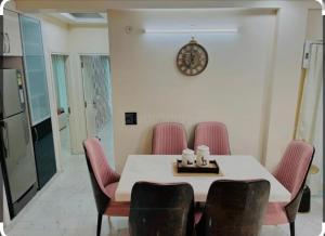 The Golden Gate 2BHK Fully Airconditioned Flat