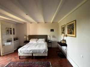 Maisons de vacances MAISON A MAUSSANE-les-ALPILLES : photos des chambres