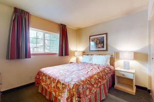 Icicle Village Resort Condo #407