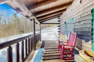 The Cabin at Fort Defiance - Stockbridge