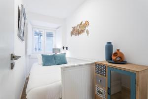 Cozy and confy First Floor, Ace location, 2 Bedrooms