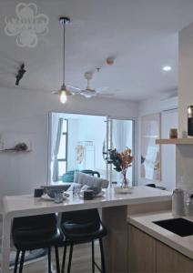 The Shore Studio Partial Seaview by Clover Home A1615