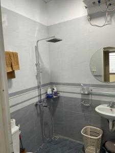 ND Apartment 3 - Căn hộ DV chuẩn khách sạn 215 Phố Hoa Lâm