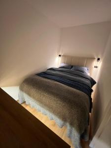 Cosy getaway in raw nature