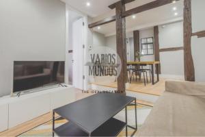 Paseo por Madrid para 7 en Lavapiés E2 - 3-звездочные отели в городе Мадрид