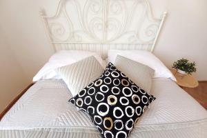 Old Town - 2 bedrooms Sołtyka S6