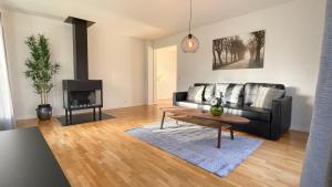 Karlskoga Folkhögskola, lägenhet, 101m2