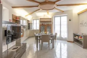 All'Uno, Taio Ospitar - Taio