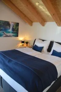 Familienparadies 87m2 - Haushälfte mit Garten - Staad