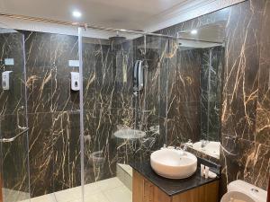 Progressive Park Hotel