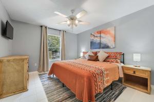 Sunset Getaway Spacious Retreat Near Beaches & Local Attractions
