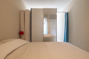 BEL AIR HOLIDAY - Modern Family Apartment with Amazing Seaview T99